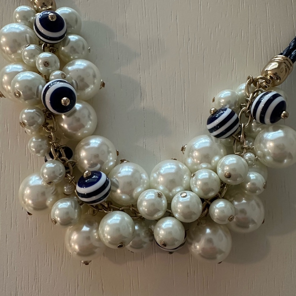 NWT Bella Jack Necklace - Picture 2 of 3